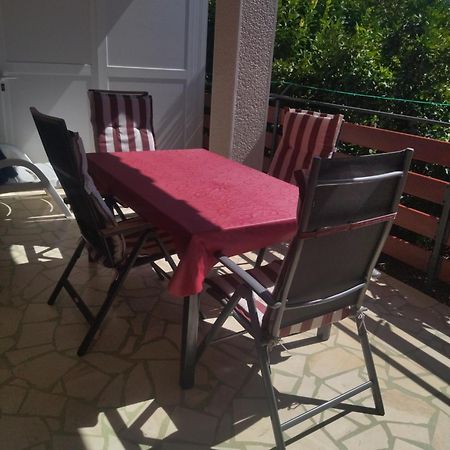 Zelena Oaza Apartment Novigrad Istria Kültér fotó