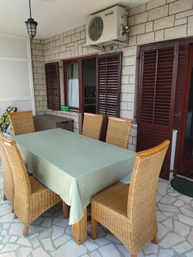 Zelena Oaza Apartment Novigrad Istria Kültér fotó